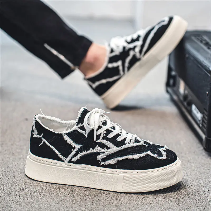 Мужская обувь, черные кроссовки в корейском стиле для молодых студентов, обычные удобные прогулочные тенденции, 2024, роскошная распродажа, рабочая мужская повседневная обувь
Мужская обувь, черные кроссовки в корейском стиле для молодых студентов, обычные удобные прогулочные тенденции, 2024, роскошная распродажа, рабочая мужская повседневная обувь