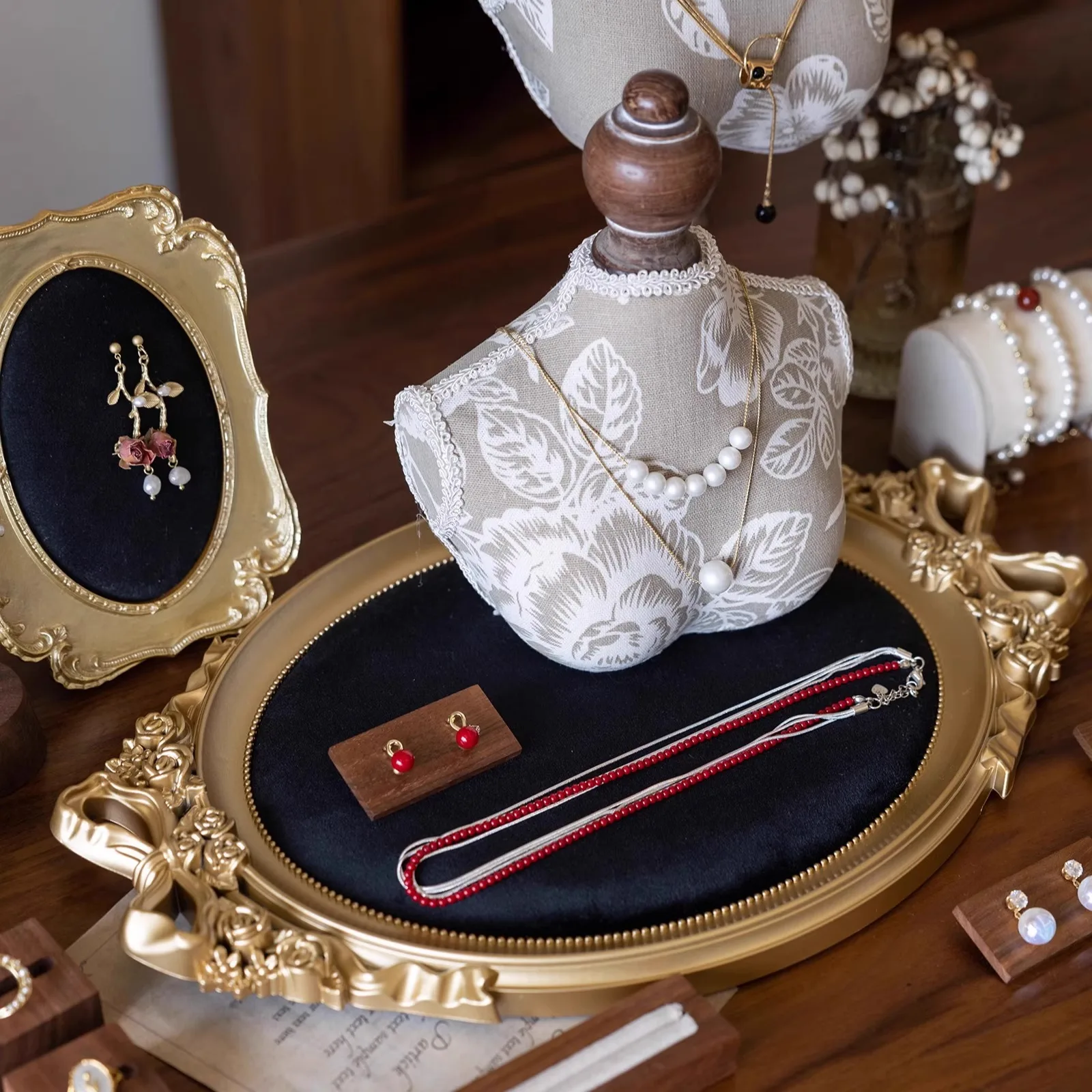 Vintage Velvet Jewelry Display, Elegant Mannequin Necklace Holder and Ring Tray, Photo Prop for Online Store and Boutique Shop
Vintage Velvet Jewelry Display, Elegant Mannequin Necklace Holder and Ring Tray, Photo Prop for Online Store and Boutique Shop