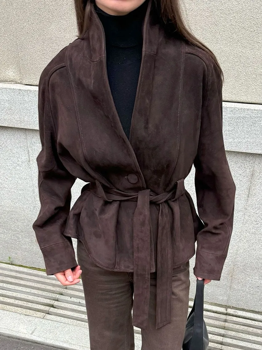 Autumn Winter Women's Clothing Vintage Slim Fit V Neck Long Sleeve Jacket For Woman Suede Look Polyester Mid Length Outerwear
Autumn Winter Women's Clothing Vintage Slim Fit V Neck Long Sleeve Jacket For Woman Suede Look Polyester Mid Length Outerwear