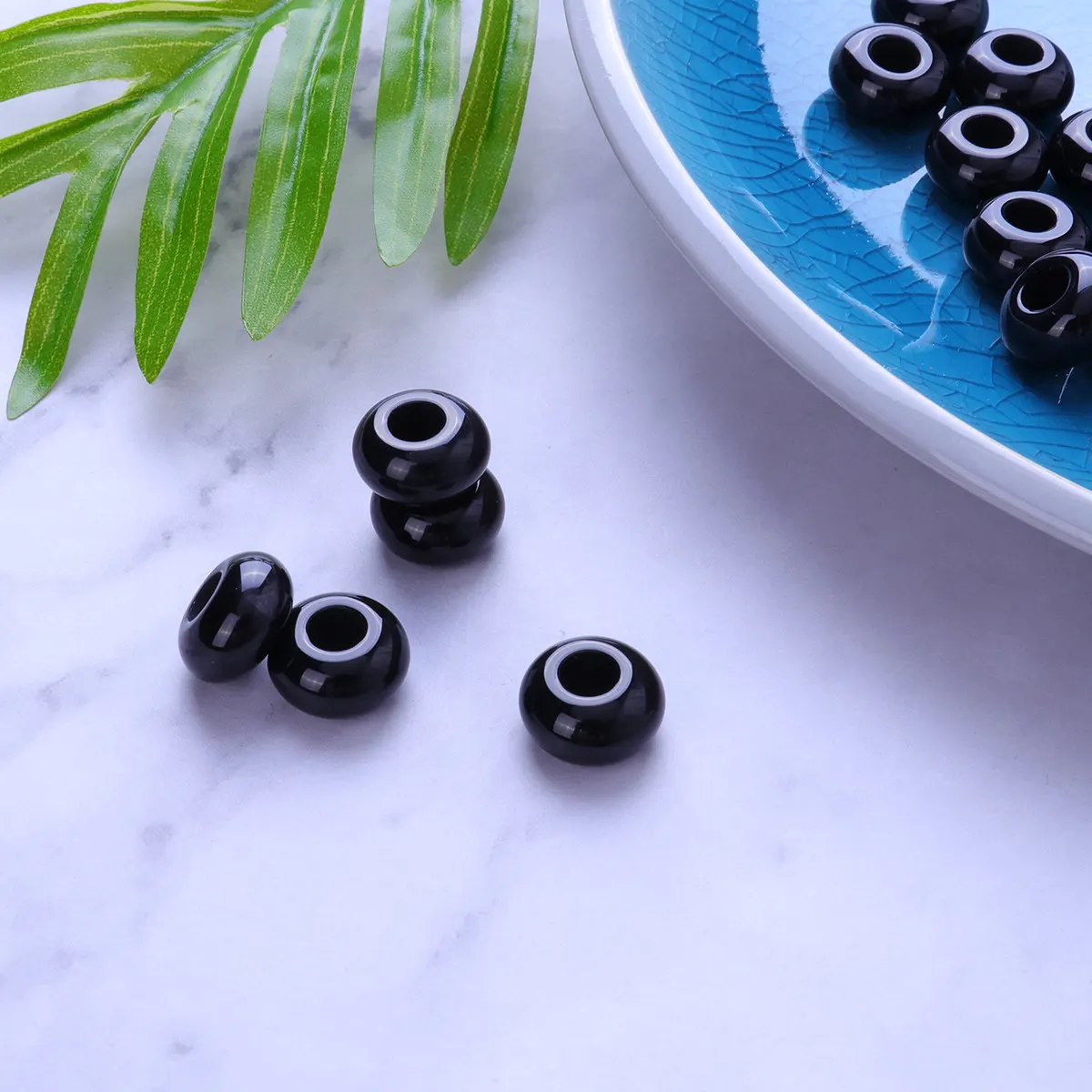 20 шт. бусины из черного агата с большим отверстием, высококачественные круглые бусины для рукоделия, изготовления украшений, декора одежды, подарков
20 шт. бусины из черного агата с большим отверстием, высококачественные круглые бусины для рукоделия, изготовления украшений, декора одежды, подарков