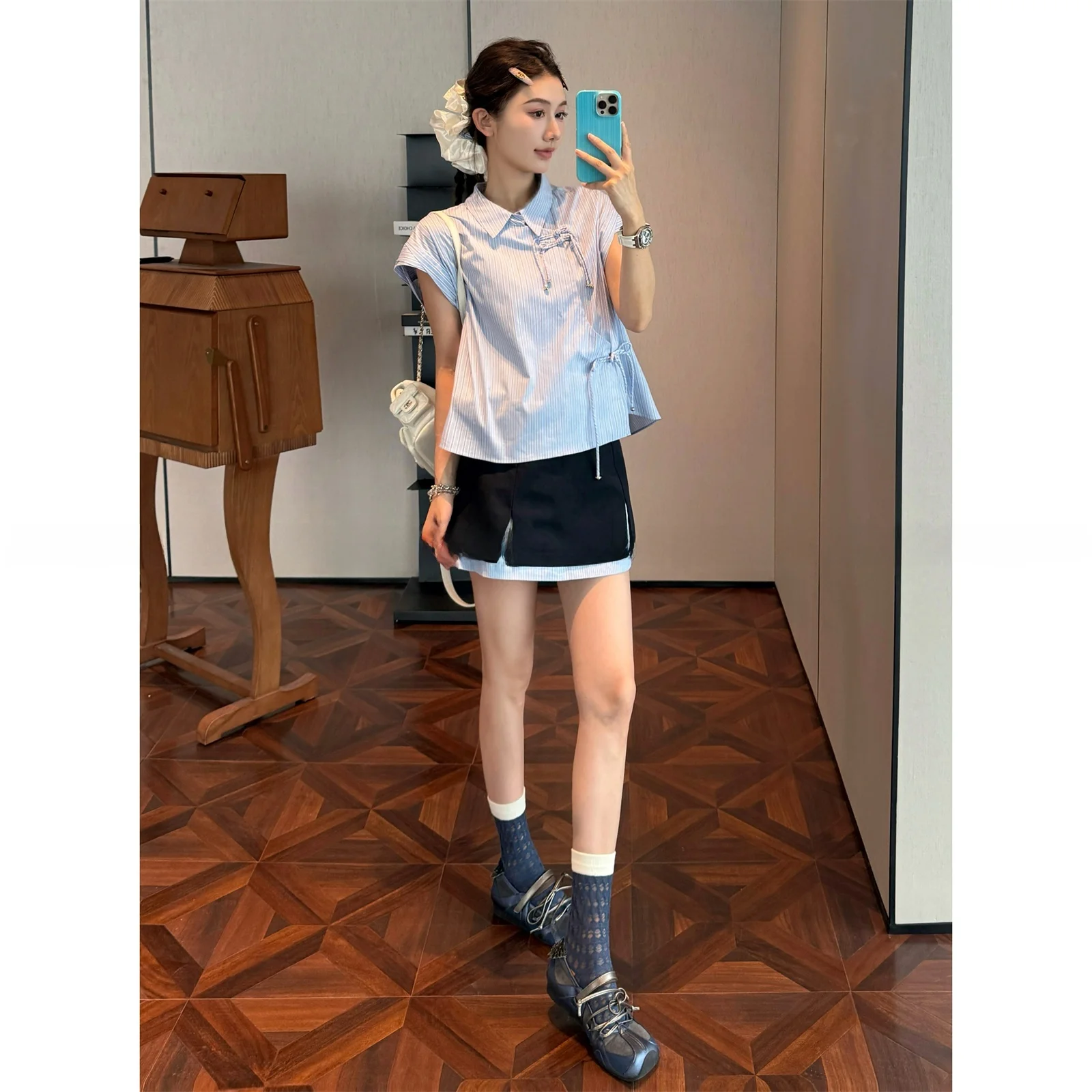 New Summer Blue Stripe Silk Lyocell irt Chinese Sle Side Button Cuff Top Women's Loose Fit Commute Wear Regular Length
New Summer Blue Stripe Silk Lyocell irt Chinese Sle Side Button Cuff Top Women's Loose Fit Commute Wear Regular Length