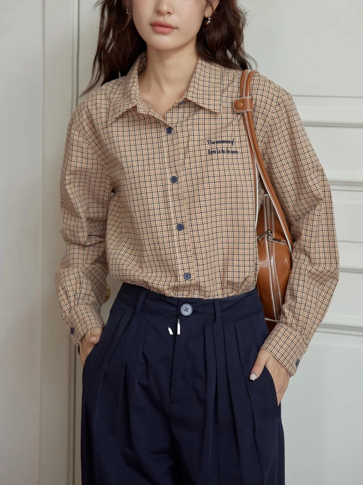 Retro Plaid Letter Embroidery irt Women's Long Sve Loose Casual Top Spring Autumn Button up Cotton Pure Comfortable
Retro Plaid Letter Embroidery irt Women's Long Sve Loose Casual Top Spring Autumn Button up Cotton Pure Comfortable