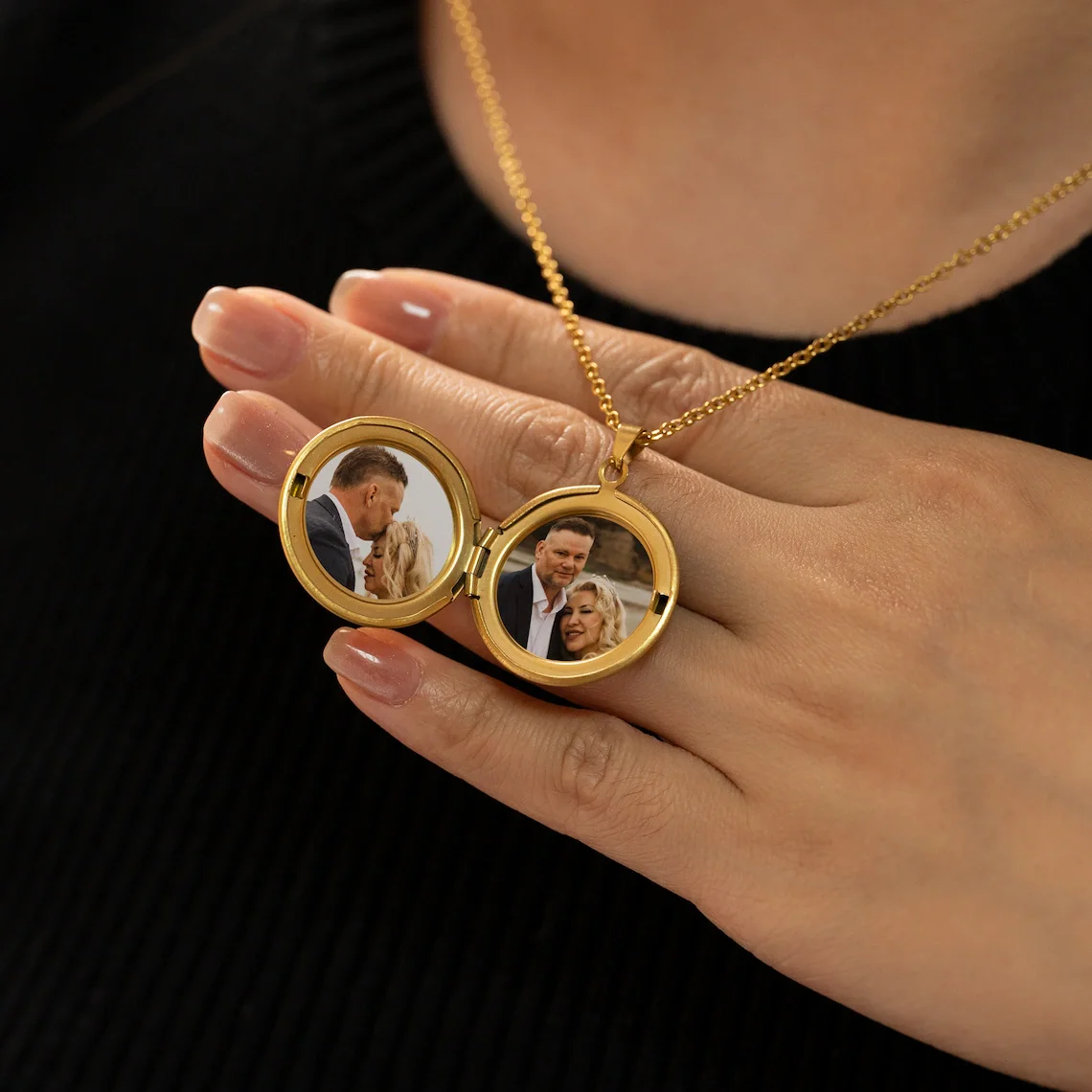 Women Girls Locket Necklace Stainless Steel Photo Lockets Hold Picture Personalized Custom Love Heart Image Necklaces
Women Girls Locket Necklace Stainless Steel Photo Lockets Hold Picture Personalized Custom Love Heart Image Necklaces