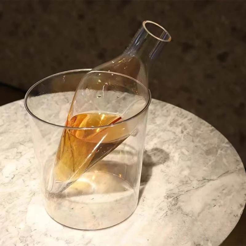 Champagne White Wine Ice Bucket Decanter Set Household Model Room Wine Set Ornament 
Champagne White Wine Ice Bucket Decanter Set Household Model Room Wine Set Ornament