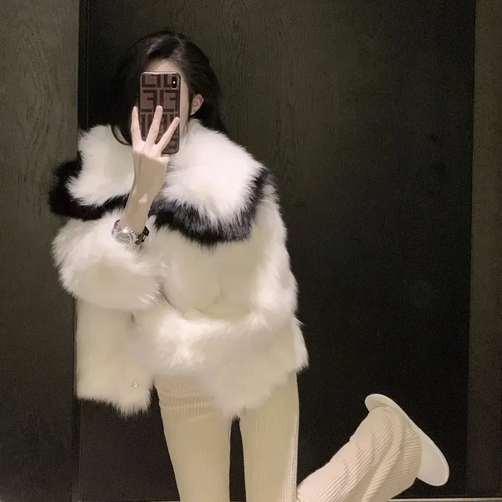 Faux Fur Jacket For Womens 2023 New Autumn Winter Push Thicken Furry Top Coat Single-breasted Short Female Warm Outerwear
Faux Fur Jacket For Womens 2023 New Autumn Winter Push Thicken Furry Top Coat Single-breasted Short Female Warm Outerwear
