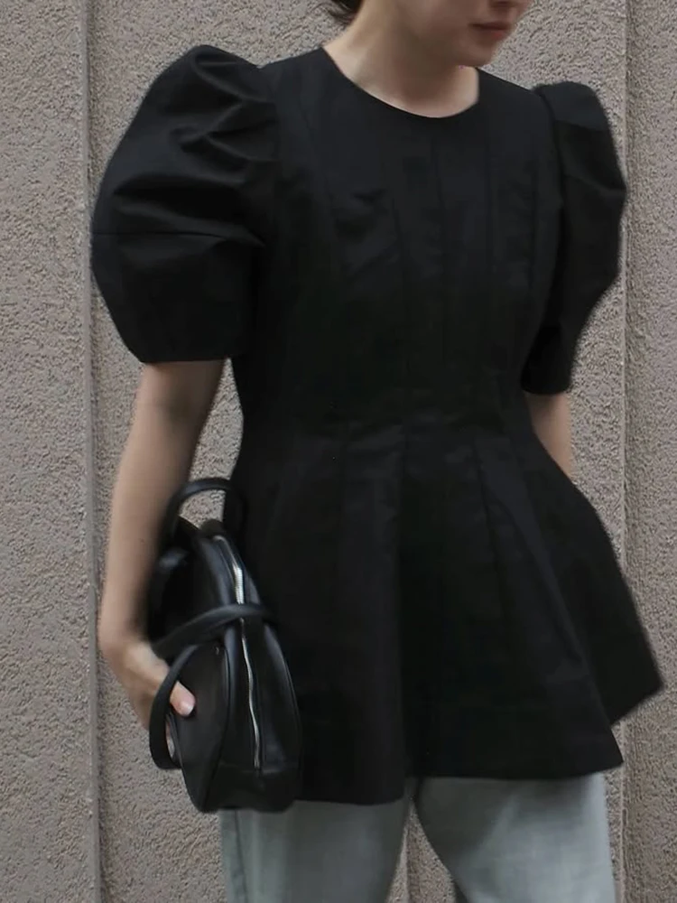 Spring Summer Court Style Bubble Sleeve Shirt Women's Slim Fit Short Sleeve Waist Cinched round Neck Top OL Commute Fashion
Spring Summer Court Style Bubble Sleeve Shirt Women's Slim Fit Short Sleeve Waist Cinched round Neck Top OL Commute Fashion