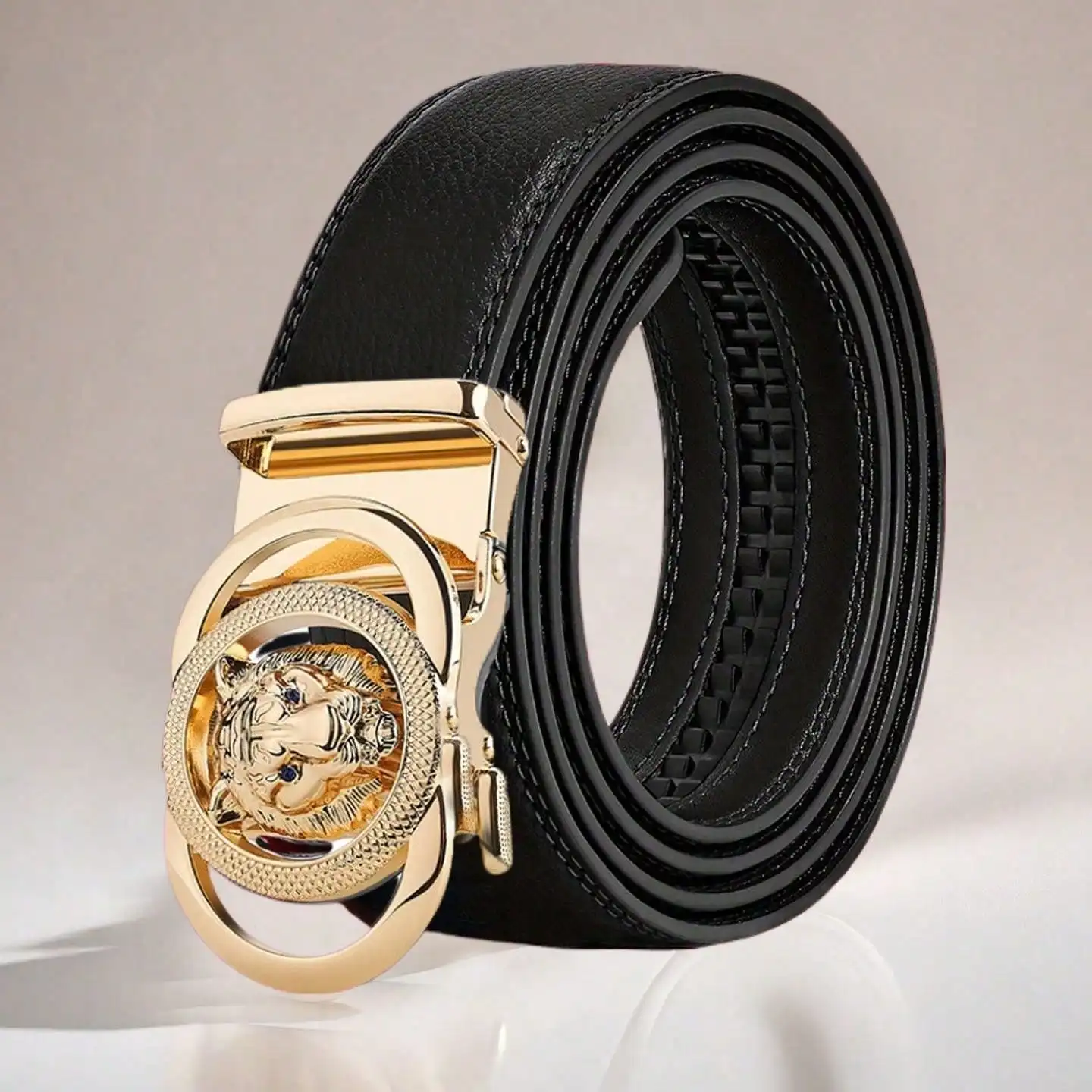 Stylish Metal Buckle Belt For Women Men Belt - Alloy Leopard Head Buckle Fashion Daily Decoration Jeans Belt With Automatic Buckle - Perfect Accessory For Business And Casual Belt
Stylish Metal Buckle Belt For Women Men Belt - Alloy Leopard Head Buckle Fashion Daily Decoration Jeans Belt With Automatic Buckle - Perfect Accessory For Business And Casual Belt