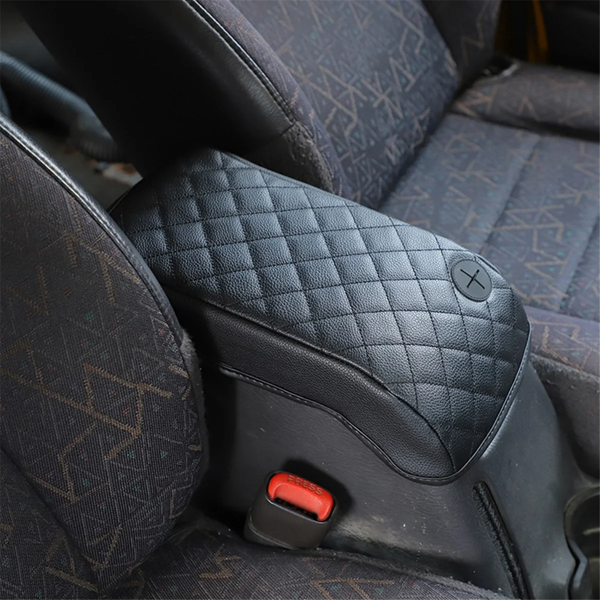 For Jeep Wrangler TJ 1997-2006 Car Center Console Armrest Box Pad Cover Interior Accessoriescar
For Jeep Wrangler TJ 1997-2006 Car Center Console Armrest Box Pad Cover Interior Accessoriescar