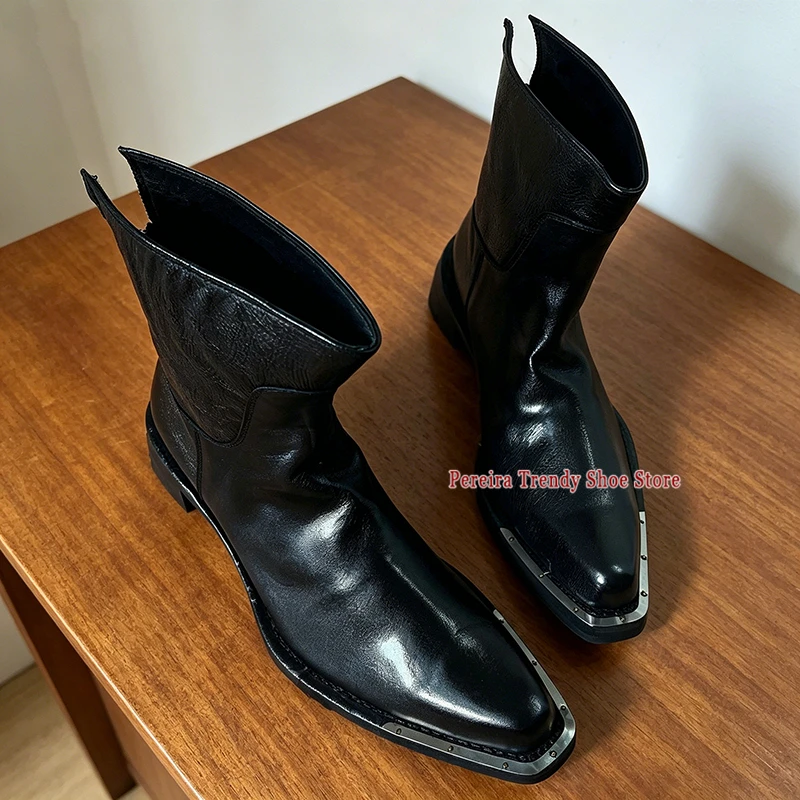 Metal Decor Pointed Toe Thick Soled Chelsea Boots Retro Black Leather Back Zipper Short Boots Spring Autumn Outdoor Men's Shoes
Metal Decor Pointed Toe Thick Soled Chelsea Boots Retro Black Leather Back Zipper Short Boots Spring Autumn Outdoor Men's Shoes