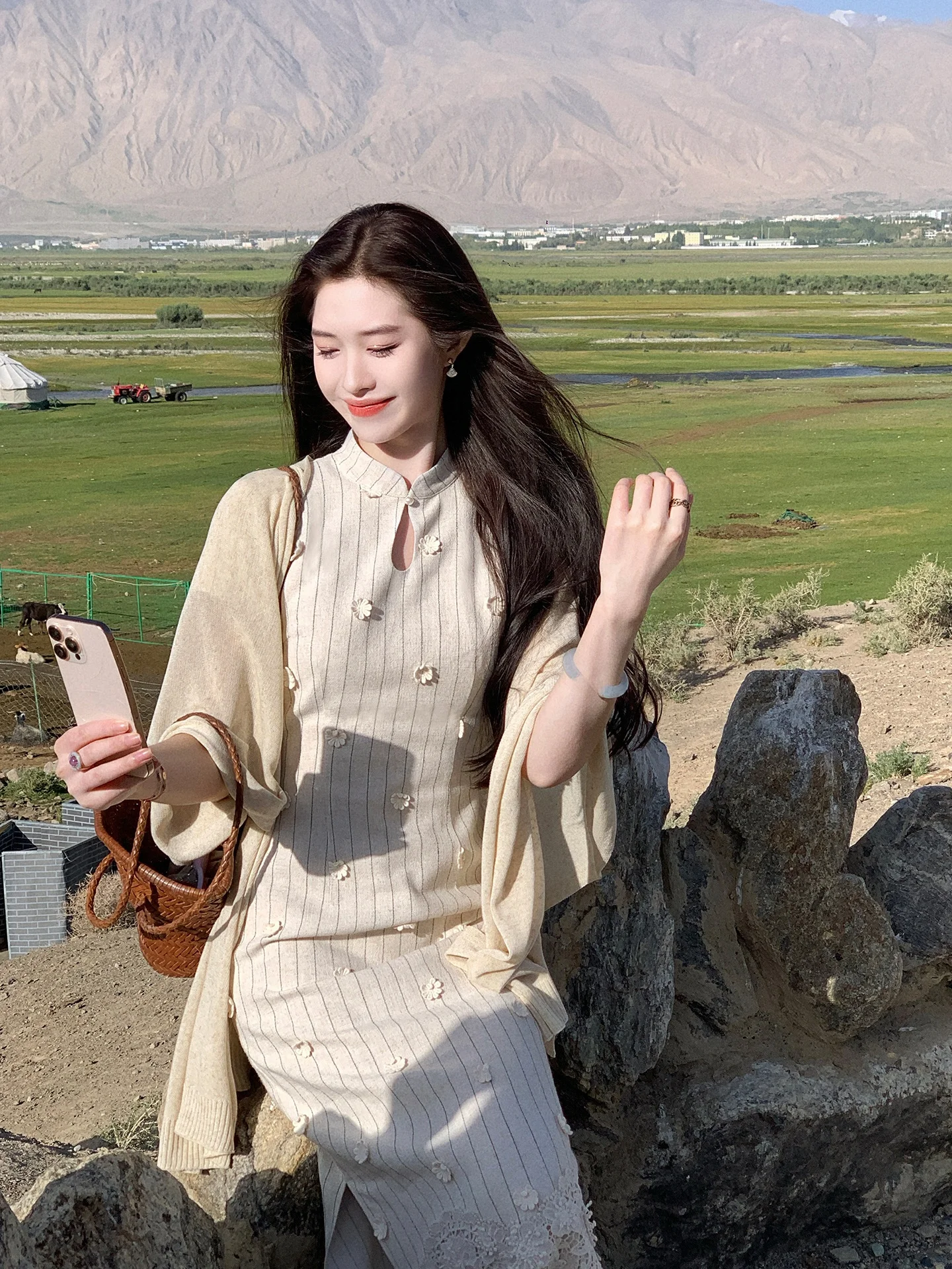 Long Sve Lace Splicing Dr Женская осенне-зимняя мода Ретро Sle Китайский хлопок и лен в полоску Модифицированный Qip...
Long Sve Lace Splicing Dr Женская осенне-зимняя мода Ретро Sle Китайский хлопок и лен в полоску Модифицированный Qip...