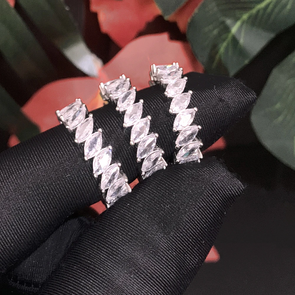 New Fashion Marquise Cubic Zircon Stone Paved 925 Sterling Silver Finger Rings For Women Lady Engagement Wedding Rings Jewelry
New Fashion Marquise Cubic Zircon Stone Paved 925 Sterling Silver Finger Rings For Women Lady Engagement Wedding Rings Jewelry