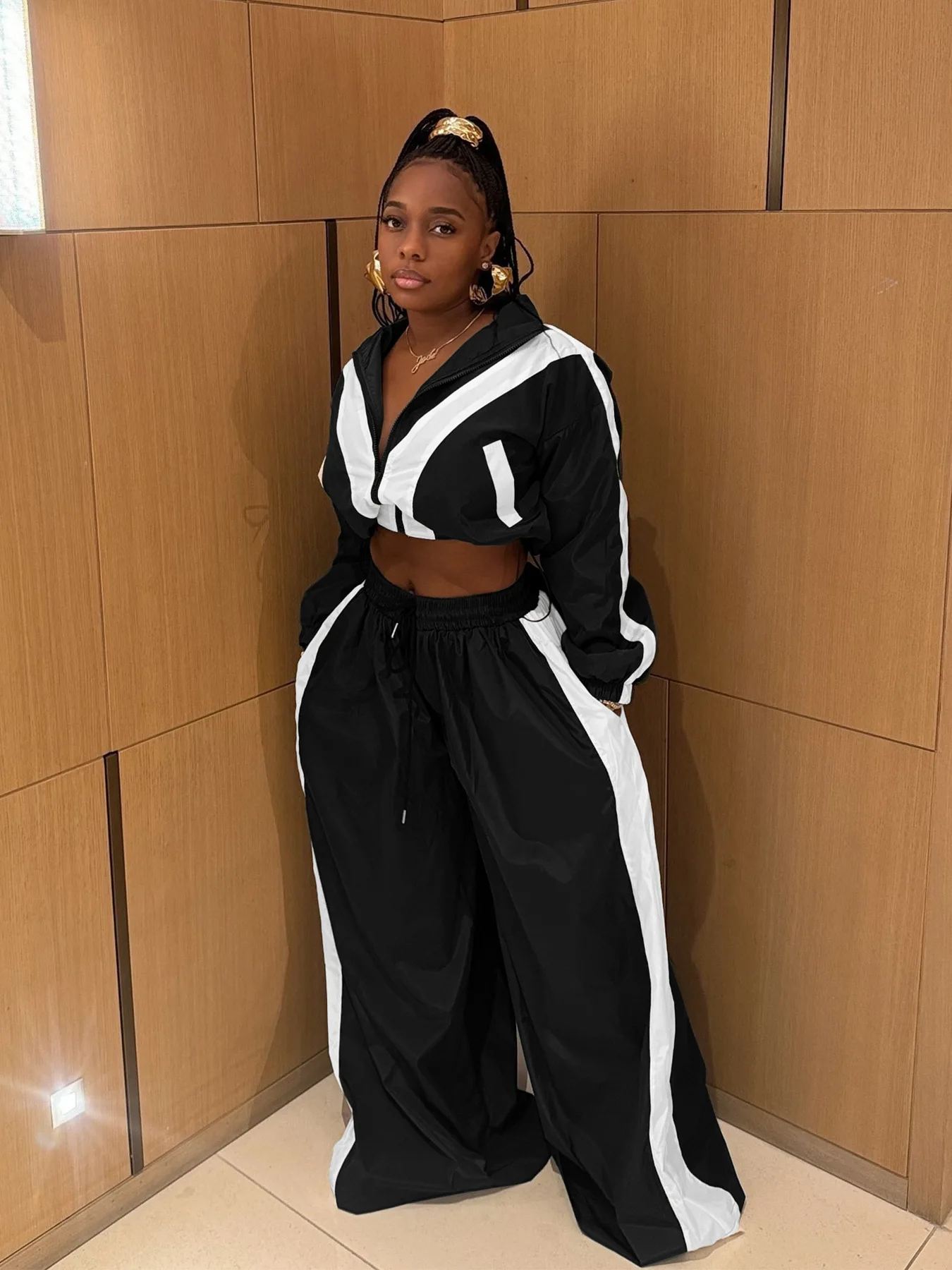 Casual Women's Suit Spring Long-Sleeved Stand-Up Collar Coat And Wide-Leg Pant Outfits Comfortable Ladies Two-Piece Set
Casual Women's Suit Spring Long-Sleeved Stand-Up Collar Coat And Wide-Leg Pant Outfits Comfortable Ladies Two-Piece Set