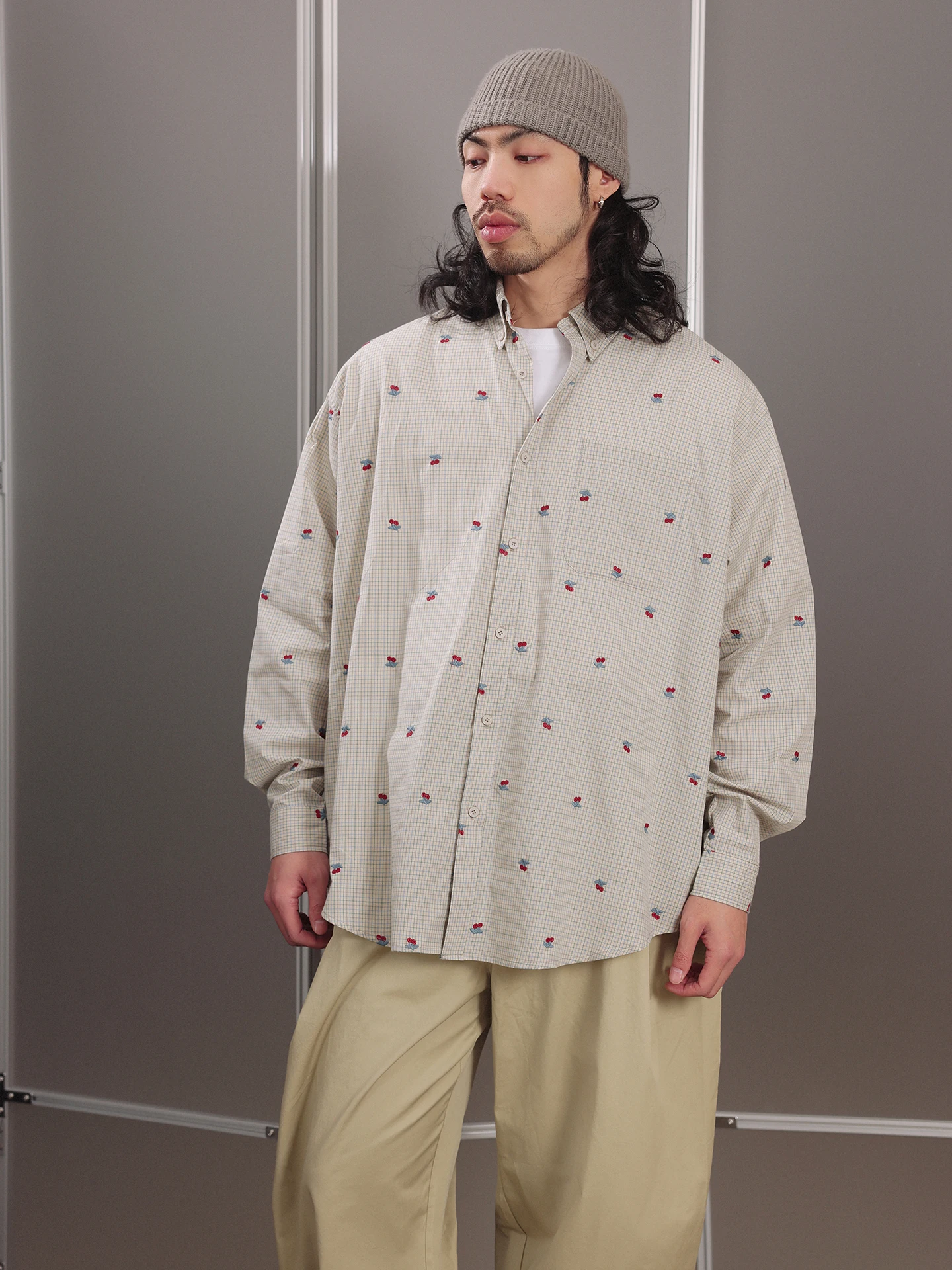 Noears Spring Vintage Style Long Sleeve Loose Collar Couple Shirt Cherry Embroidery Khaki Plaid Breathable Pure Cotton Men's ...
Noears Spring Vintage Style Long Sleeve Loose Collar Couple Shirt Cherry Embroidery Khaki Plaid Breathable Pure Cotton Men's ...