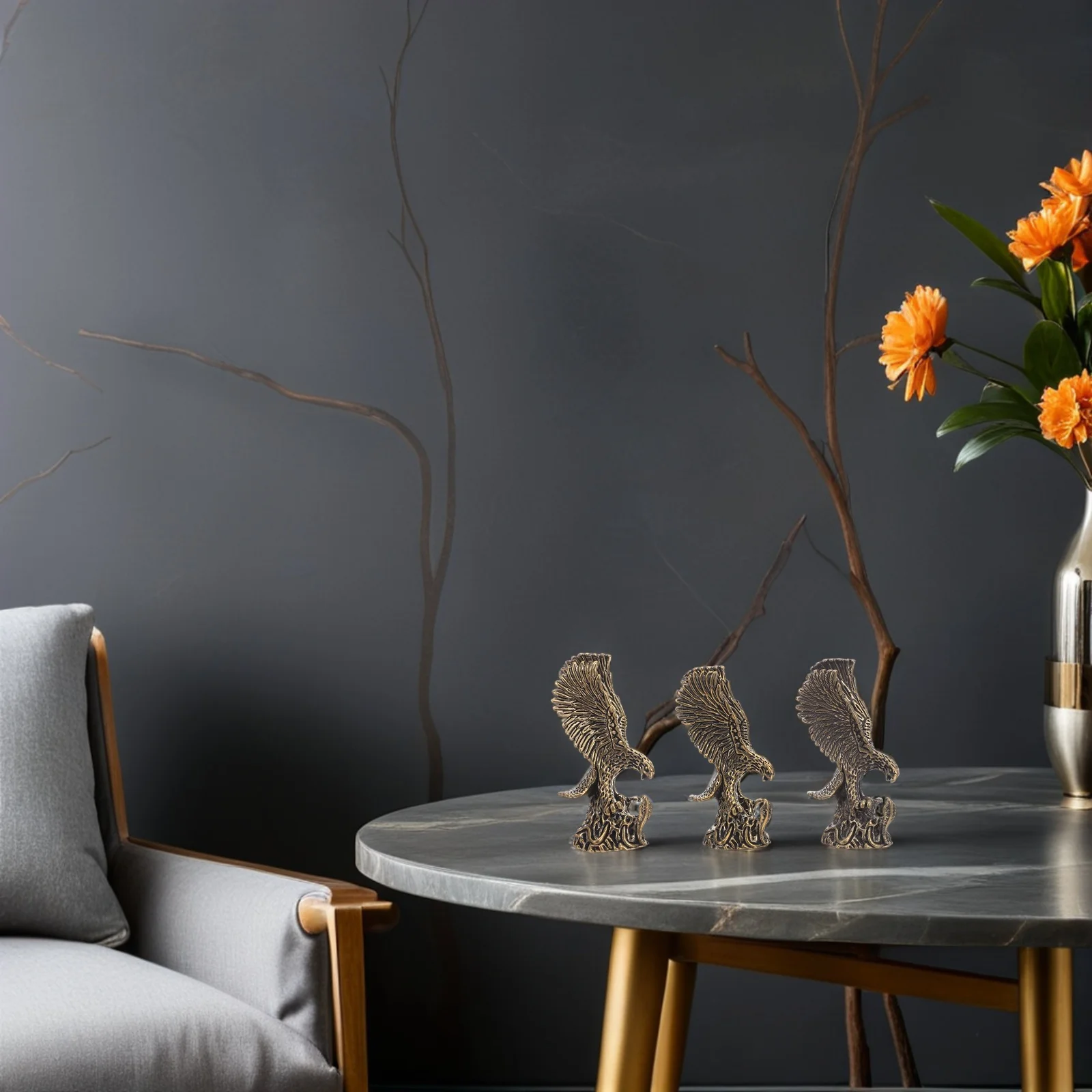 3Pcs Brass Eagle Sculptures Vintage Decorative Animal Ornaments Tabletop Centerpieces for Home Office Living Room
3Pcs Brass Eagle Sculptures Vintage Decorative Animal Ornaments Tabletop Centerpieces for Home Office Living Room