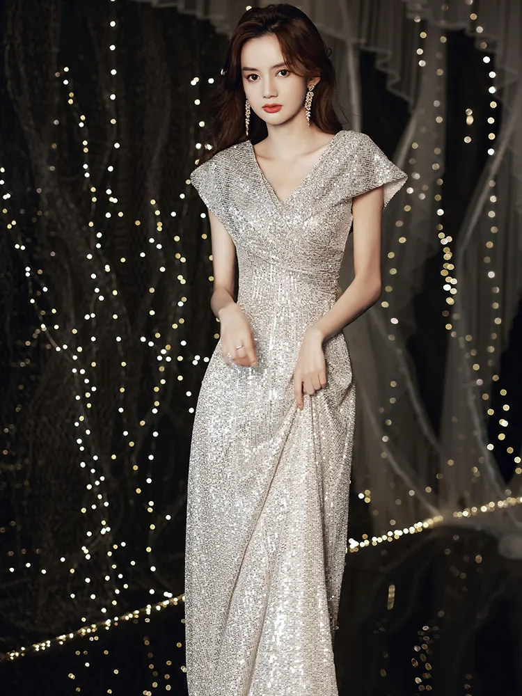 Ele Sequin Evening Dr V-Ne Long Sve Performance Host Gown for Wedding Par Celebration A-Line Skirt Midi Dr
Ele Sequin Evening Dr V-Ne Long Sve Performance Host Gown for Wedding Par Celebration A-Line Skirt Midi Dr