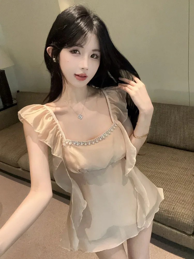 Sweet Sexy Small Shirt Vest Heavy Embellished Sleeveless Versatile Summer Pure Desire Slimming Top Women's Fashion Commute Style
Sweet Sexy Small Shirt Vest Heavy Embellished Sleeveless Versatile Summer Pure Desire Slimming Top Women's Fashion Commute Style