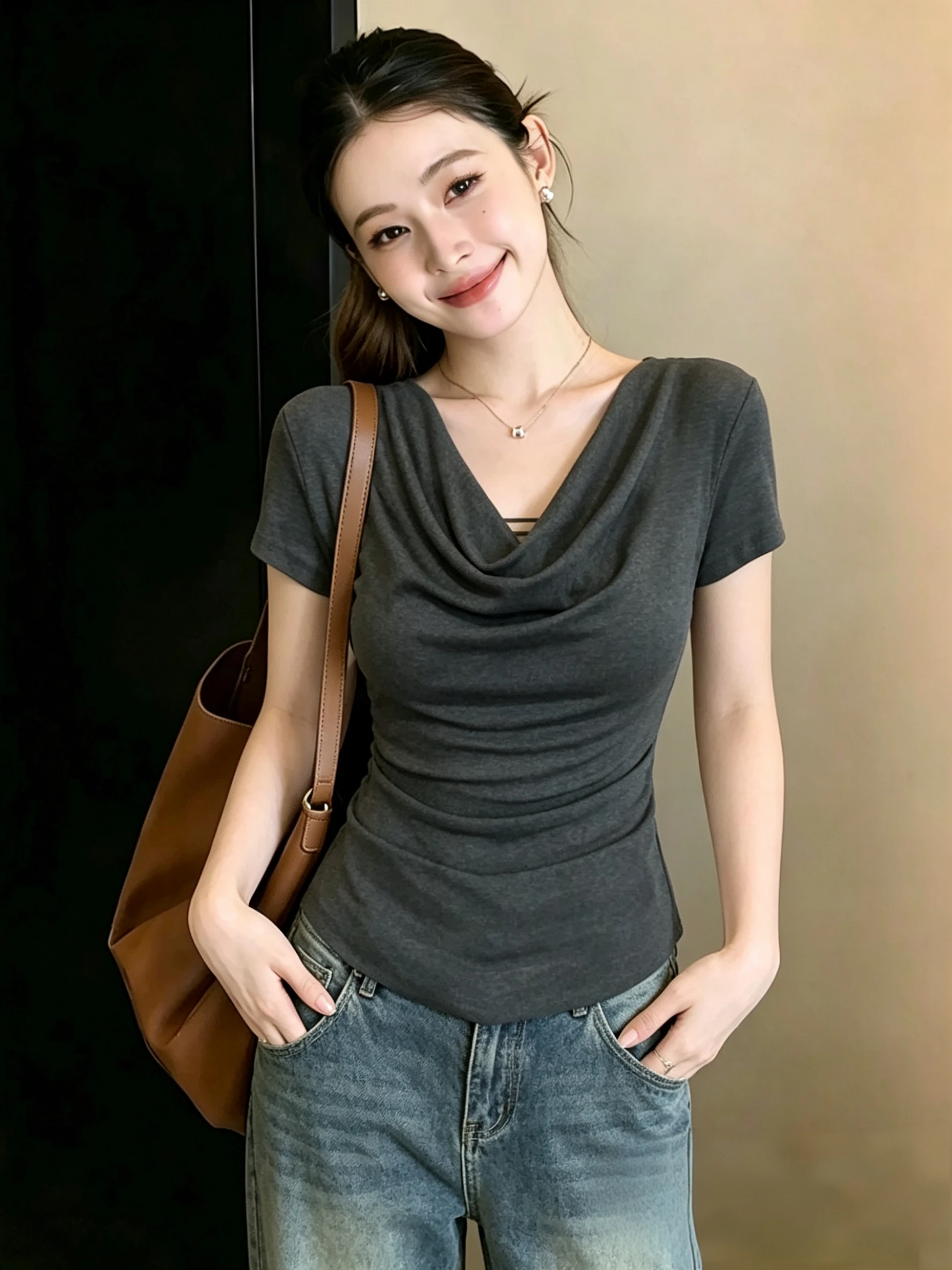 plus Size Summer Lazy Style Striped Patchwork Slimming Short Sleeve T-Shirt Women's Casual Fashion Top Breathable Comfortable
plus Size Summer Lazy Style Striped Patchwork Slimming Short Sleeve T-Shirt Women's Casual Fashion Top Breathable Comfortable