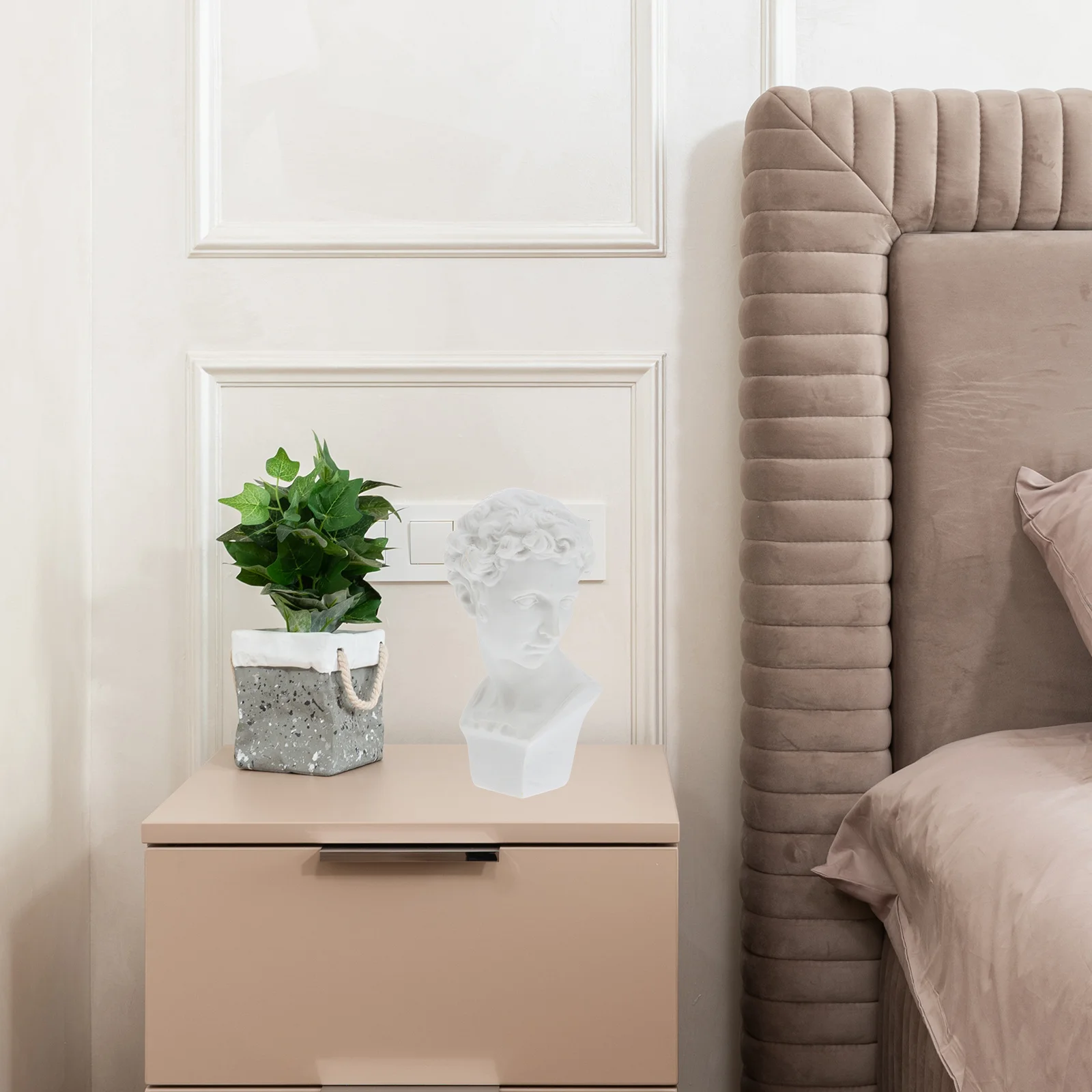 2Pcs Mini Resin Greek Bust Statue Decorative Ornament for Home Office Desktop Sculpture Decoration Mini Resin Sculptures 
2Pcs Mini Resin Greek Bust Statue Decorative Ornament for Home Office Desktop Sculpture Decoration Mini Resin Sculptures