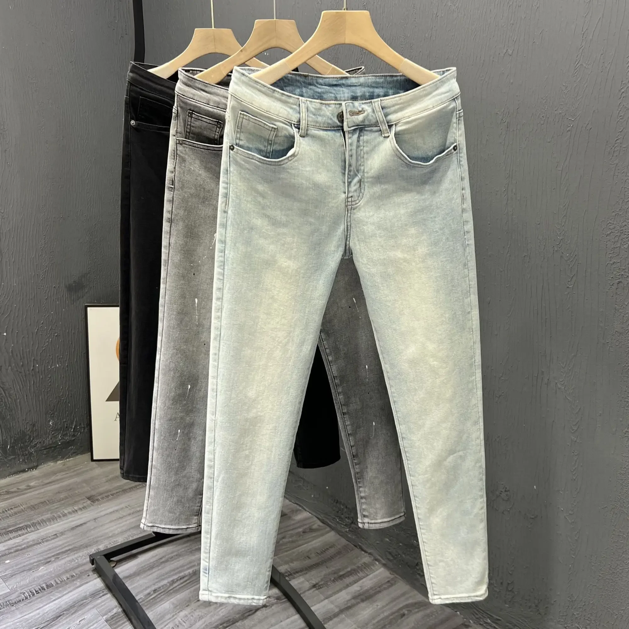 Pop New Arrival Men’s Casual Spring And Autumn Denim Slim Fit Stretch Skinny Jeans Korean Vintage Light Blue Washed Denim Pa
Pop New Arrival Men’s Casual Spring And Autumn Denim Slim Fit Stretch Skinny Jeans Korean Vintage Light Blue Washed Denim Pa