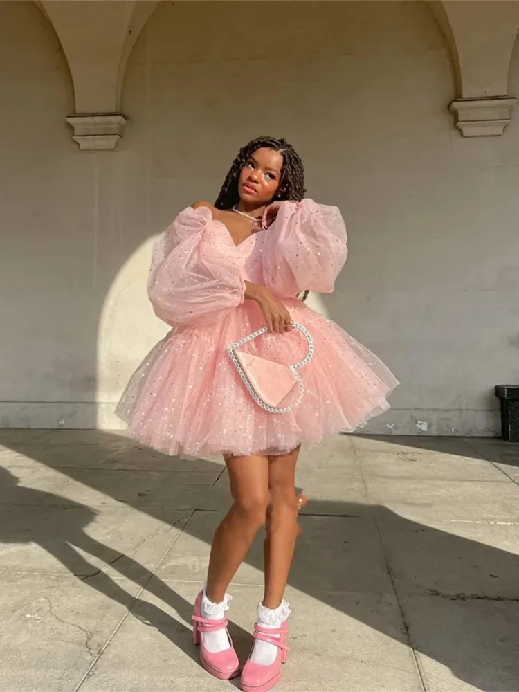 Princess Pink Short Prom Dresses Sweetheart Long Sleeves Shiny Sequins Homecoming Party Dress Formal Women Gown
Princess Pink Short Prom Dresses Sweetheart Long Sleeves Shiny Sequins Homecoming Party Dress Formal Women Gown