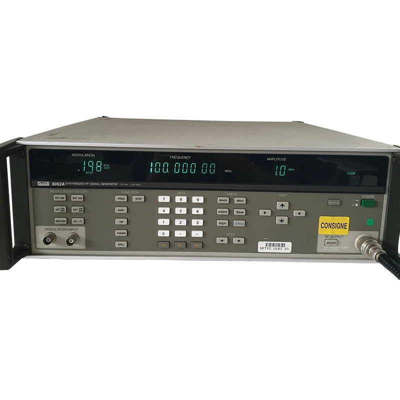 6062A Synthesizer Signal Generator Tester Signal Generator 
6062A Synthesizer Signal Generator Tester Signal Generator