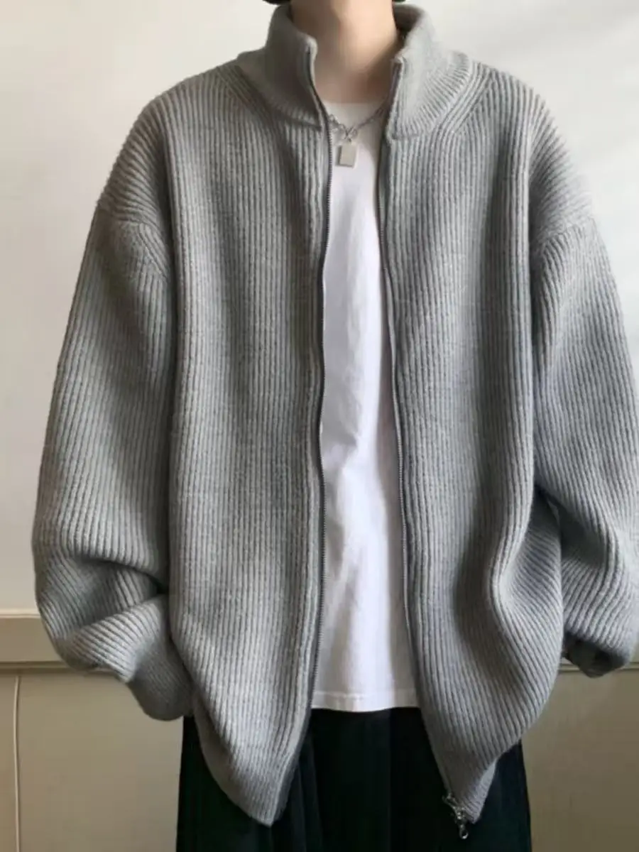 Вязаный свитер с воротником-стойкой на молнии свободного покроя, повседневная одежда, верхняя одежда, удобный топ для пары Lazy Sle
Вязаный свитер с воротником-стойкой на молнии свободного покроя, повседневная одежда, верхняя одежда, удобный топ для пары Lazy Sle