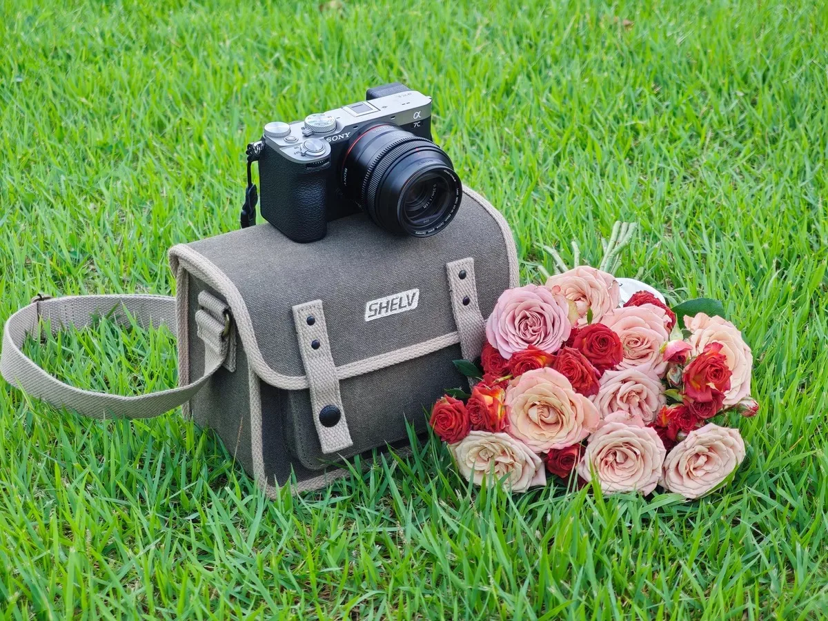 Digital camera bag suitable for Fujifilm XT50 XS20 Canon R50 Sony A7C2 Nikon ZF SLR mirrorless bag
Digital camera bag suitable for Fujifilm XT50 XS20 Canon R50 Sony A7C2 Nikon ZF SLR mirrorless bag