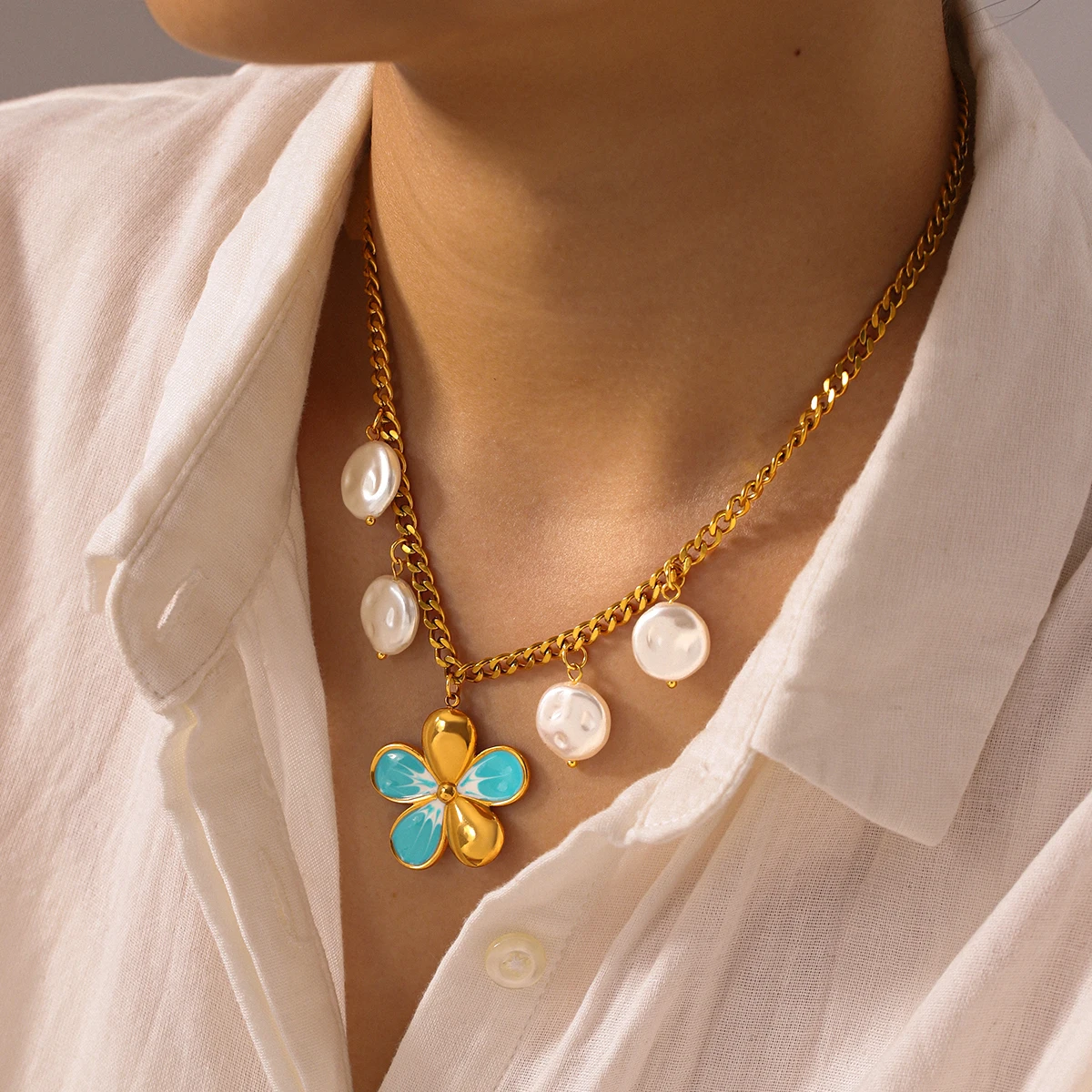 Stainless Steel Enamel Flower Baroque Pearl Necklace For Women 18K Gold Plated Cuban Chain Boho Summer Non Tarnish Party Gifts
Stainless Steel Enamel Flower Baroque Pearl Necklace For Women 18K Gold Plated Cuban Chain Boho Summer Non Tarnish Party Gifts