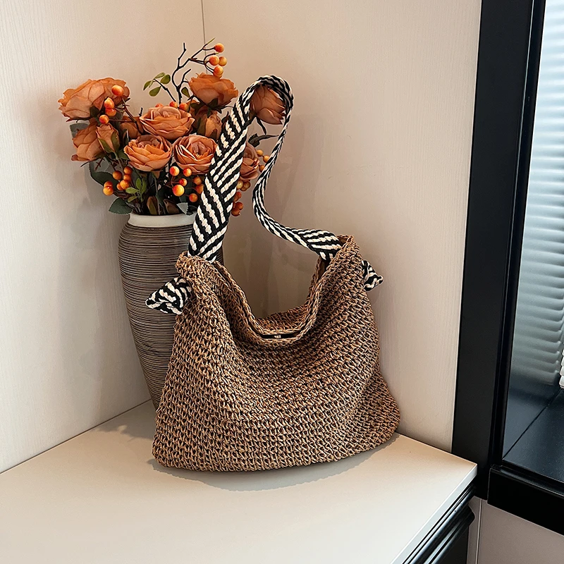 Large Capacity Grass Woven Bag for Women 2025 New Beach Vacation Woven Bag Lazy Style Single Shoulder Commuting Tote Bag Paquete
Large Capacity Grass Woven Bag for Women 2025 New Beach Vacation Woven Bag Lazy Style Single Shoulder Commuting Tote Bag Paquete