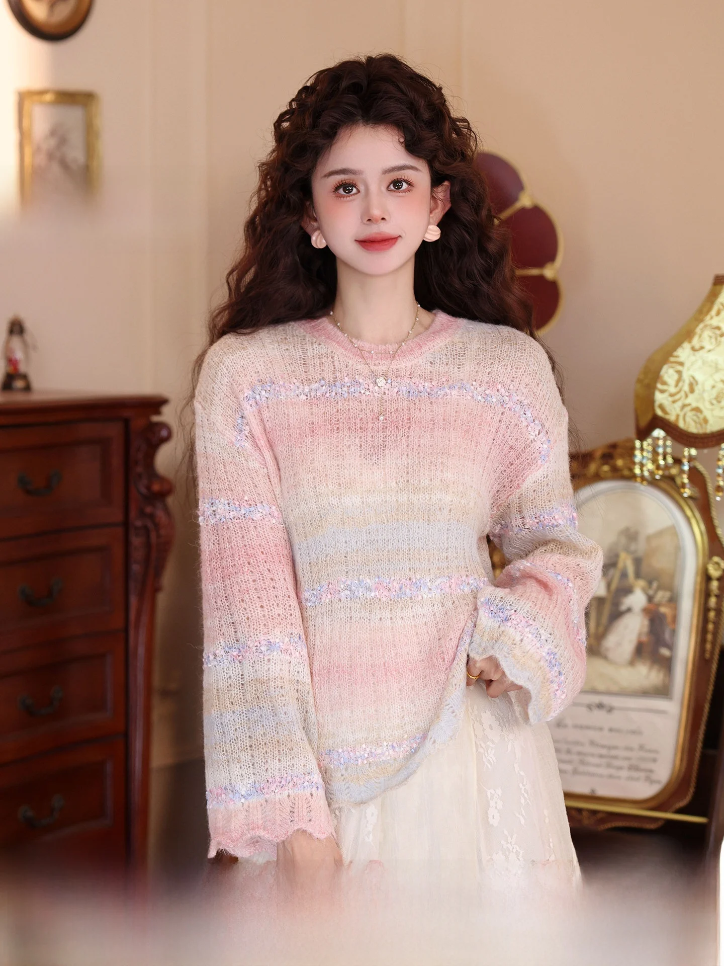 Chen Jiajie Pink Flood Early Spring Beautiful Striped Knitwear Women's Loose Versatile New Style Top Vintage Style Long Sleev...
Chen Jiajie Pink Flood Early Spring Beautiful Striped Knitwear Women's Loose Versatile New Style Top Vintage Style Long Sleev...