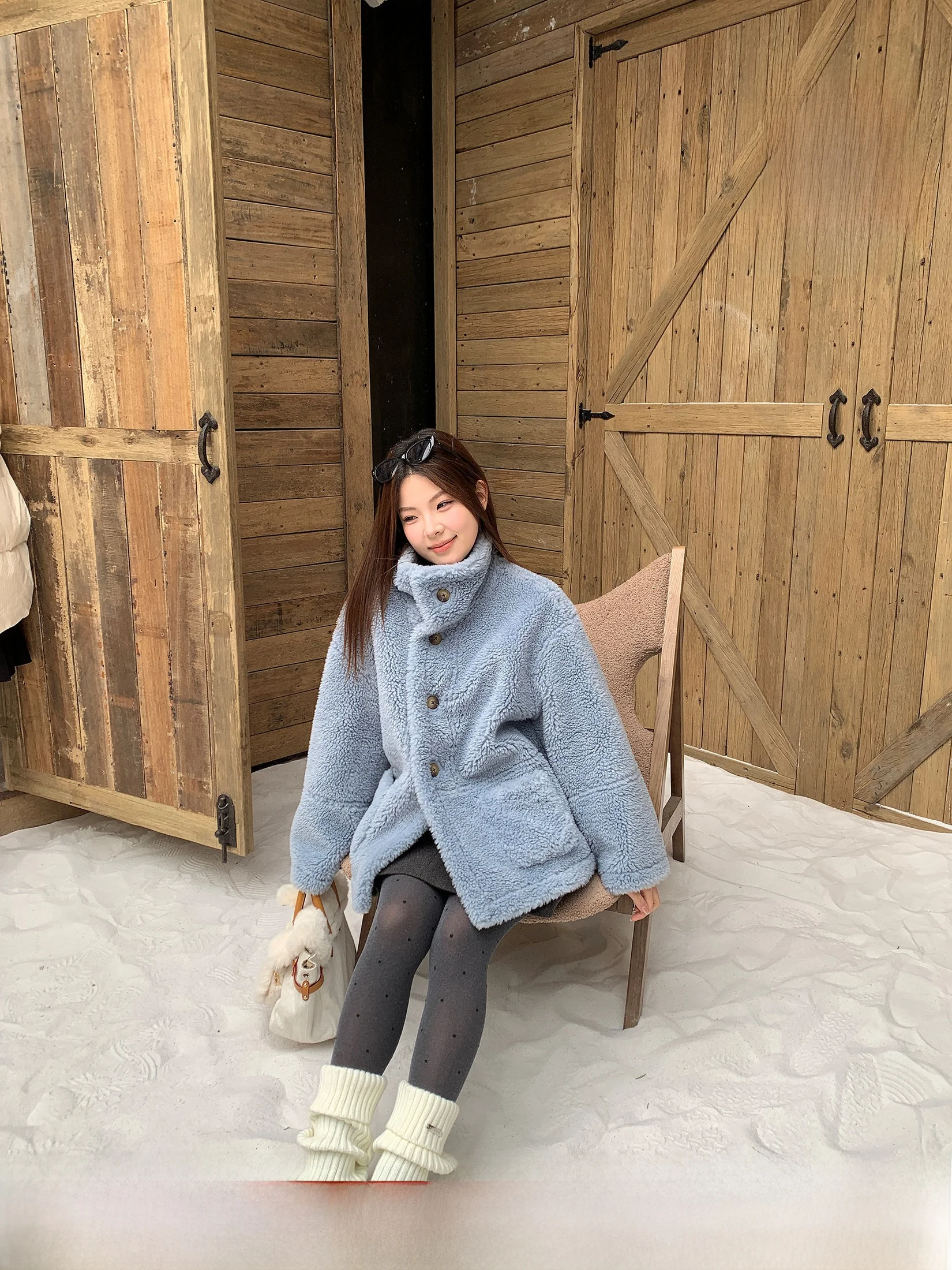 Double-Sided Warm Feeling Blue Suede Furry Jaet Women's Winter Loose Slimming Warm Top Casual Sle plus Size Coat
Double-Sided Warm Feeling Blue Suede Furry Jaet Women's Winter Loose Slimming Warm Top Casual Sle plus Size Coat