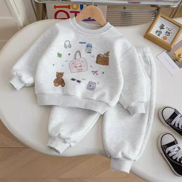 Cute & Cozy: Gray "Happy Day" Tracksuit for Little One
Cute & Cozy: Gray "Happy Day" Tracksuit for Little One