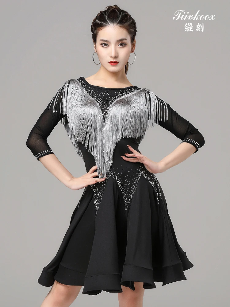 Latin Dance Dress Performance Dress Female Professional Competition Dance Dress Adult Group Performance Sexy Tassel Dress 7018
Latin Dance Dress Performance Dress Female Professional Competition Dance Dress Adult Group Performance Sexy Tassel Dress 7018