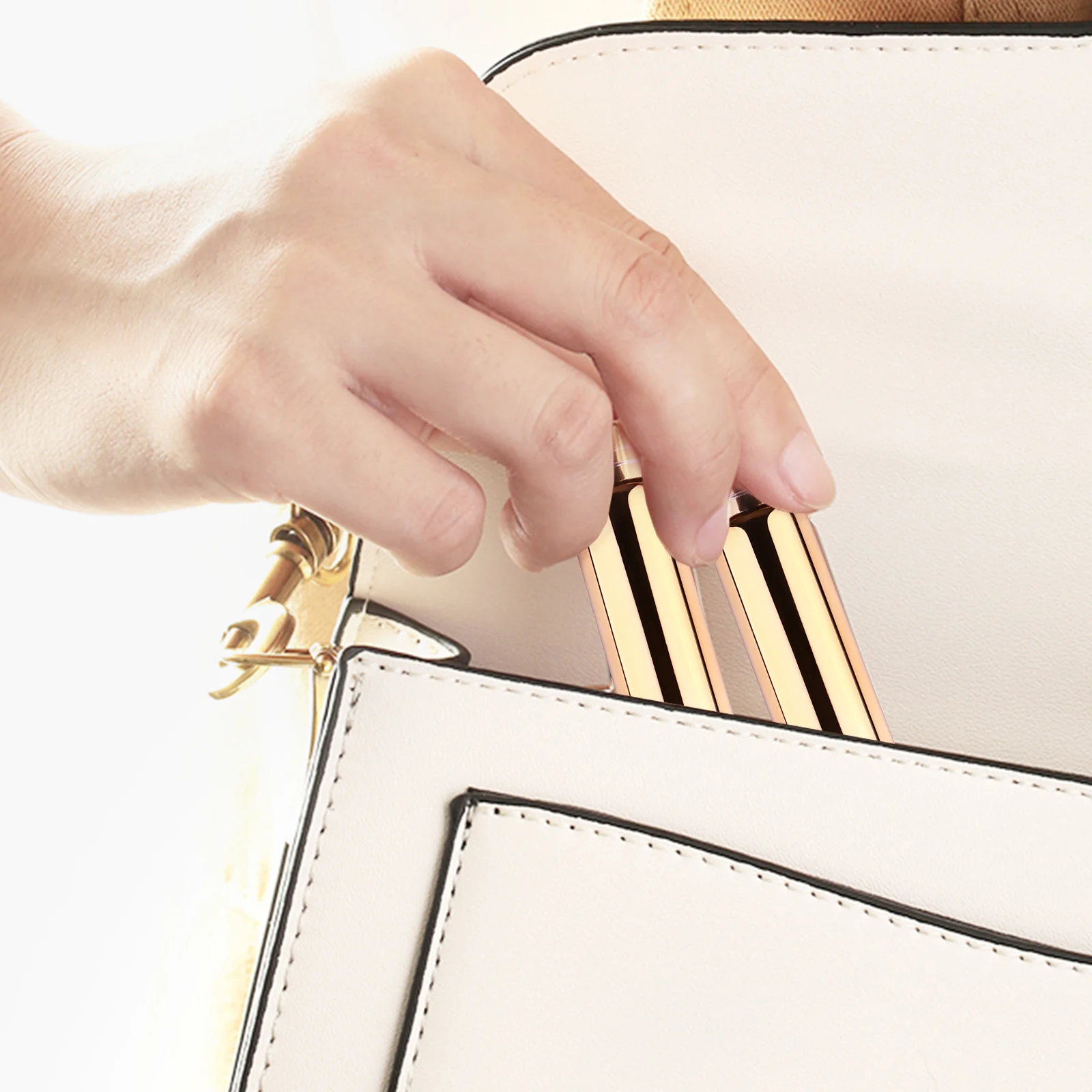 6Pcs 10Ml Roll-on Bottles with Stainless Steel Ball Leakproof Essential Oil Glass Bottle for Travel Perfume Subpackaging
6Pcs 10Ml Roll-on Bottles with Stainless Steel Ball Leakproof Essential Oil Glass Bottle for Travel Perfume Subpackaging