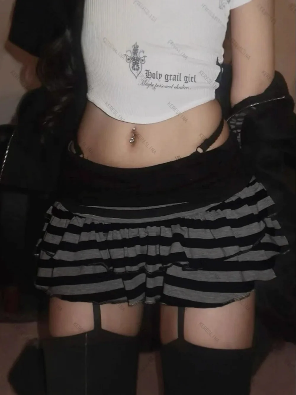 Summer Striped Contrast Y2K A-line Mini Skirt, Japanese Korean Sweet Style Niche E-girl Sexy Versatile Skirt Hot Sweetheart
Summer Striped Contrast Y2K A-line Mini Skirt, Japanese Korean Sweet Style Niche E-girl Sexy Versatile Skirt Hot Sweetheart