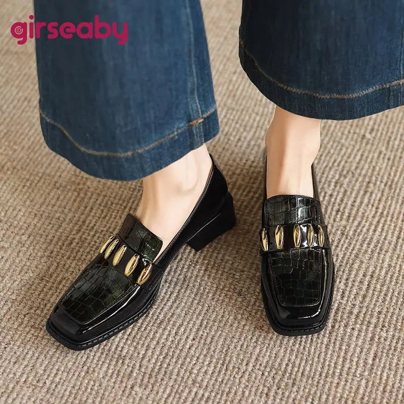 Женские туфли Girseaby в стиле ретро, блестящие, на плоской подошве, с квадратным носком, удобные офисные повседневные туфли-лоферы, большие размеры 42, 43, осенние
Женские туфли Girseaby в стиле ретро, блестящие, на плоской подошве, с квадратным носком, удобные офисные повседневные туфли-лоферы, большие размеры 42, 43, осенние