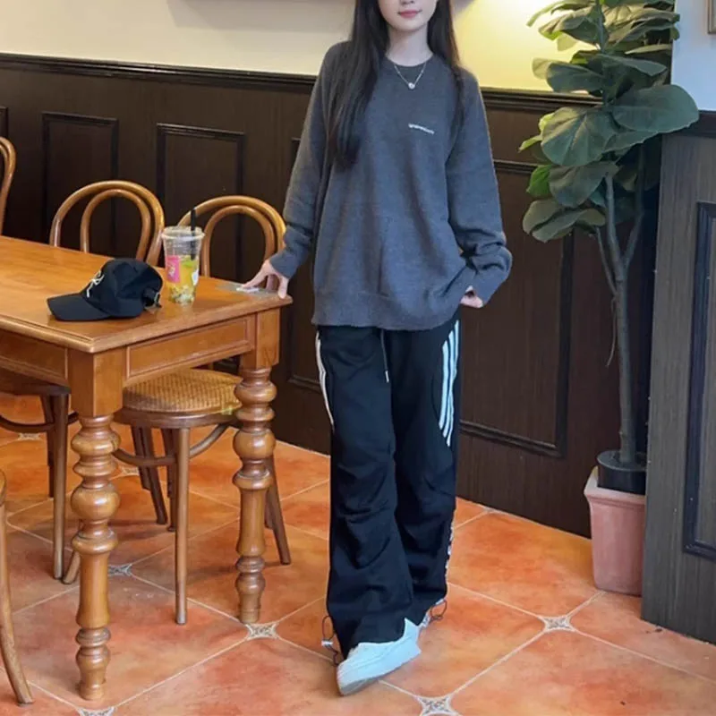 Large pocket work pants for women autumn high street dopamine fashion beautiful 2024 new hip-hop street dance casual pants
Large pocket work pants for women autumn high street dopamine fashion beautiful 2024 new hip-hop street dance casual pants