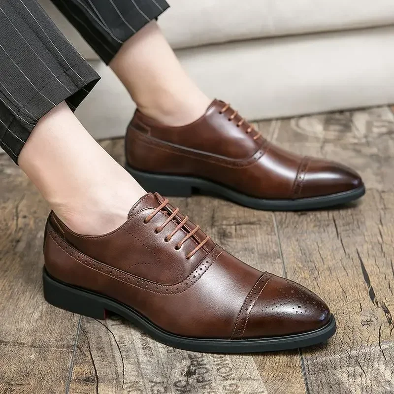 Business Formal Wear Casual Shoes British Retro Formal Wear New Dress Shoes Bridegroom Wedding Leather Shoes for Men
Business Formal Wear Casual Shoes British Retro Formal Wear New Dress Shoes Bridegroom Wedding Leather Shoes for Men