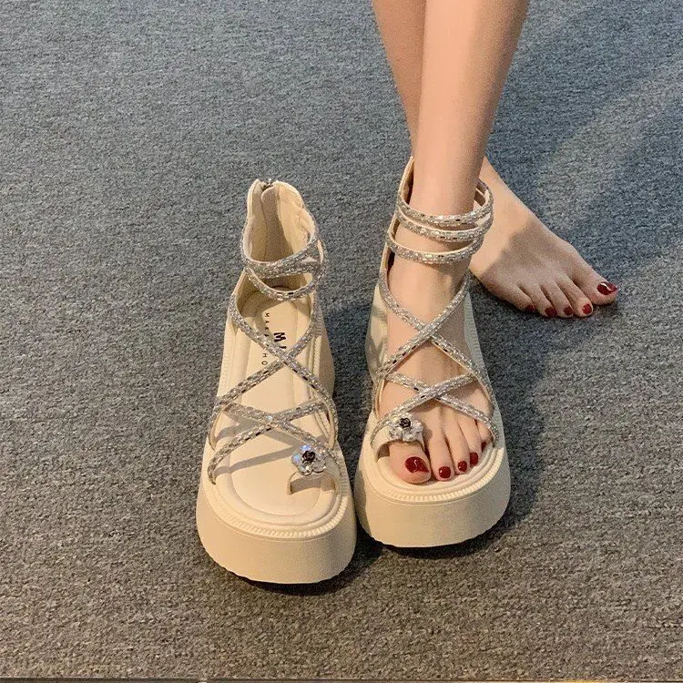 Fashionable Thick Heel Sandals Women's Roman Style Water Diamond Shoes Summer New Style Versatile Flat Heel EVA Upgraded Version
Fashionable Thick Heel Sandals Women's Roman Style Water Diamond Shoes Summer New Style Versatile Flat Heel EVA Upgraded Version