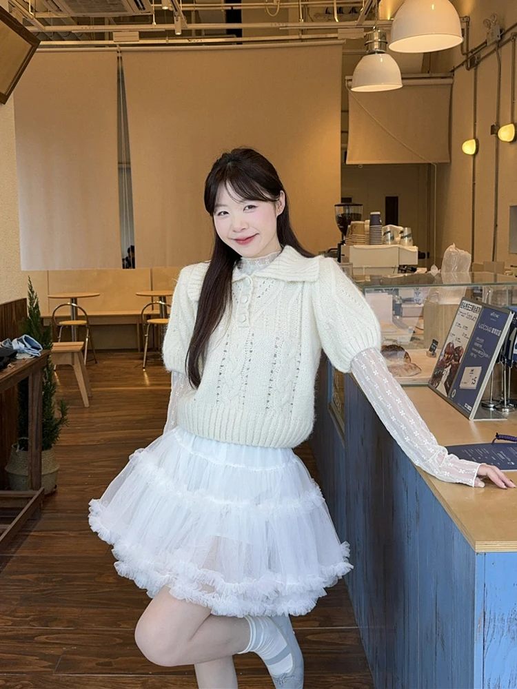 Delicate Knitted Lace Sweater Bubble Sleeve Turn-down Collar Summer New Arrival Women's Fashion Set with Hollow out Cake Skirt
Delicate Knitted Lace Sweater Bubble Sleeve Turn-down Collar Summer New Arrival Women's Fashion Set with Hollow out Cake Skirt