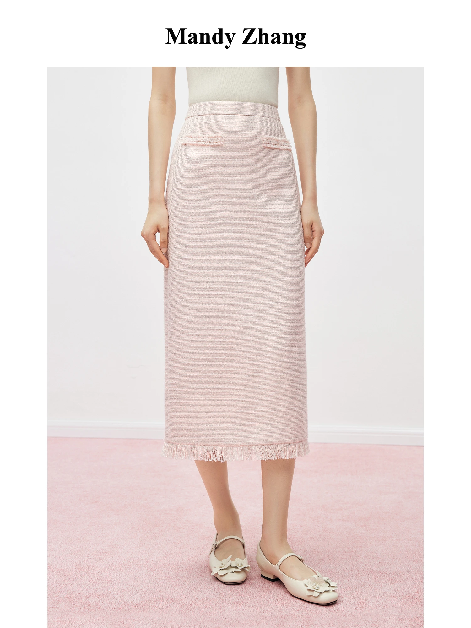 MandyZhang Designed Long Pink Bouclé Skirt Elegant Female Spring Autumn High Waist Tassel Detail City Commute Straight Cut Skirt
MandyZhang Designed Long Pink Bouclé Skirt Elegant Female Spring Autumn High Waist Tassel Detail City Commute Straight Cut Skirt