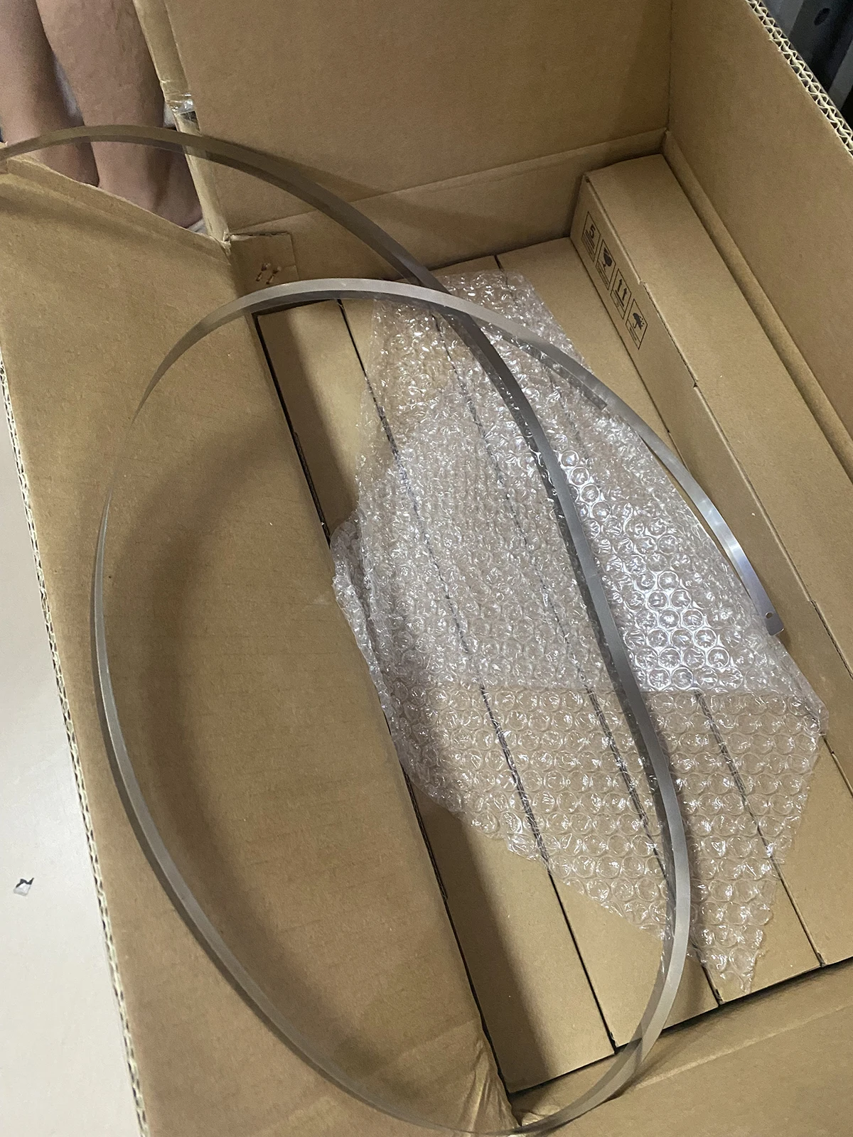 CK839-67005 44inch encoder strip with Steel Strip for HP Designjet T620 T1200 T770 T610 T1300 T790 T1100 T2300 Printer Parts
CK839-67005 44inch encoder strip with Steel Strip for HP Designjet T620 T1200 T770 T610 T1300 T790 T1100 T2300 Printer Parts