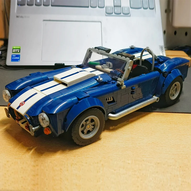 Новинка 2026 года: Механический конструктор Shelby Roadster (1241 деталь) – Модель автомобиля для сборки, игрушка для взрослых, подарок, украшение для дома
Новинка 2026 года: Механический конструктор Shelby Roadster (1241 деталь) – Модель автомобиля для сборки, игрушка для взрослых, подарок, украшение для дома