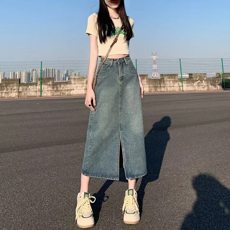 Retro A-split Denim Skirt Women's Spring and Summer Solid Color Sweet Style High Waist Slim Bag Hip Skirt
Retro A-split Denim Skirt Women's Spring and Summer Solid Color Sweet Style High Waist Slim Bag Hip Skirt