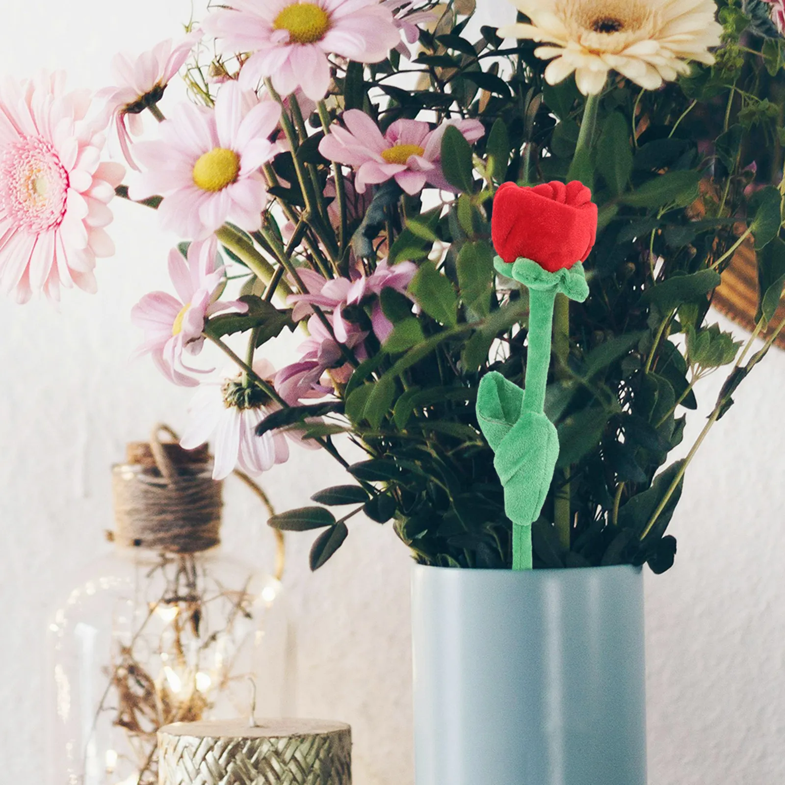 Luxurious Realistic Artificial Rose Bouquet Soft Fabric Roses with Bendable Stems for Wedding Decor Home Office Table
Luxurious Realistic Artificial Rose Bouquet Soft Fabric Roses with Bendable Stems for Wedding Decor Home Office Table