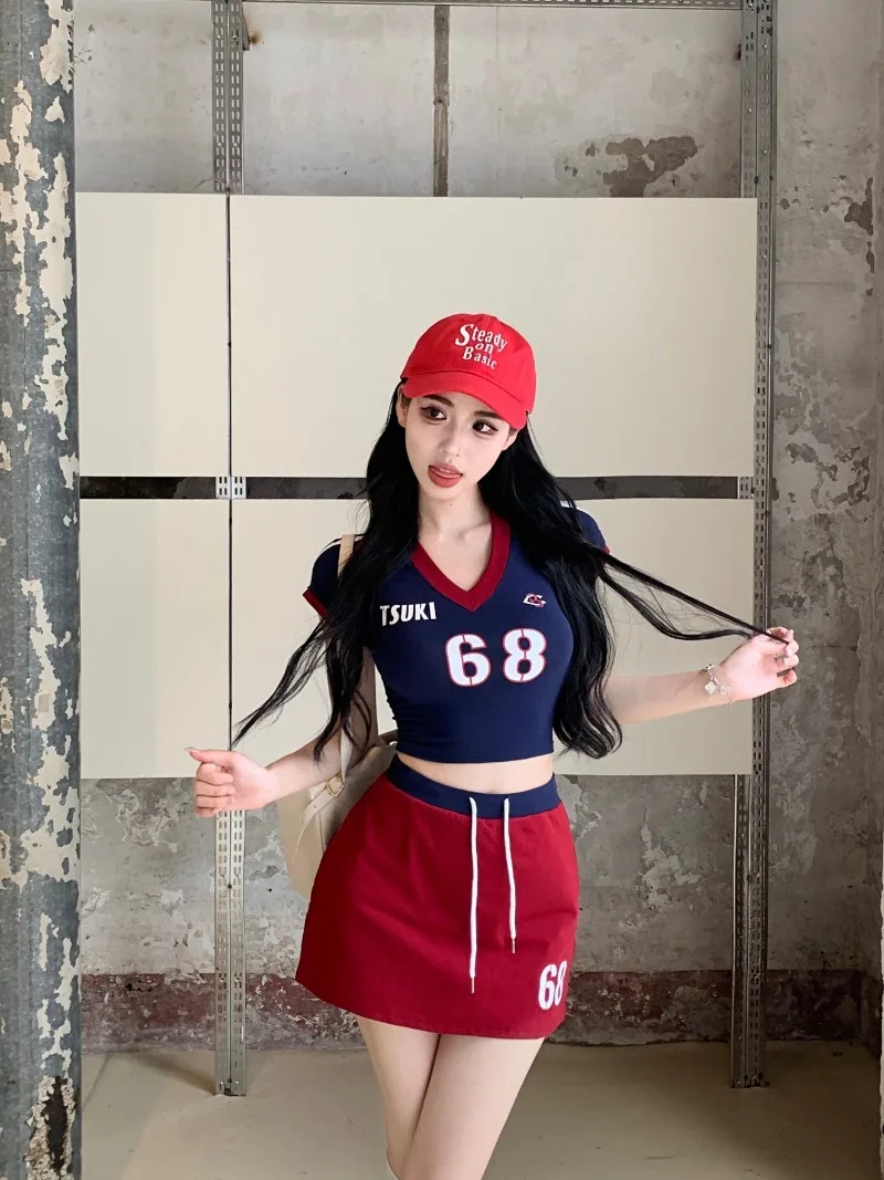 Sweet Hot Girl Casual Suit Women's Summer Printed Short-sleeved T-shirt Top High Waisted Mini Skirt Two-piece Set Female Clothes
Sweet Hot Girl Casual Suit Women's Summer Printed Short-sleeved T-shirt Top High Waisted Mini Skirt Two-piece Set Female Clothes