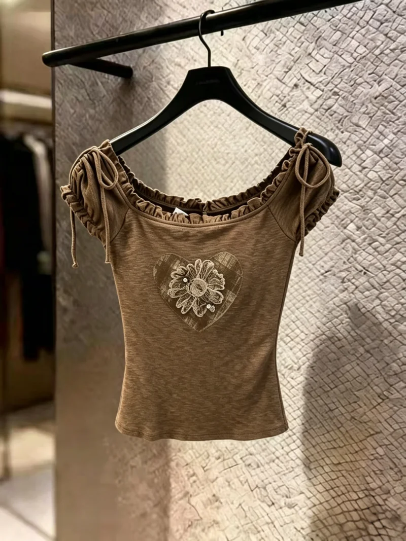 Slimming Short Sleeve T-Shirt Women's Summer New Style Self-Kept Love Heart Gored Tie Waistline Korean Version Top
Slimming Short Sleeve T-Shirt Women's Summer New Style Self-Kept Love Heart Gored Tie Waistline Korean Version Top