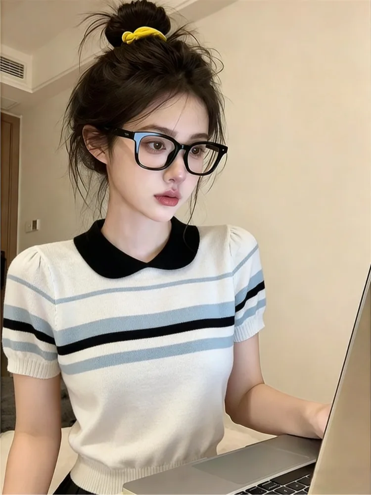 Korean Style Soft Color Block Stripe Neck Knitted Short Sleeve T Shirt Summer New Age Reduction Slimming Fashion Top
Korean Style Soft Color Block Stripe Neck Knitted Short Sleeve T Shirt Summer New Age Reduction Slimming Fashion Top