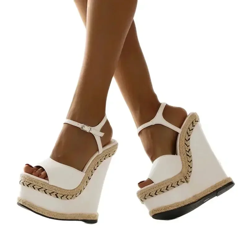 Aneikeh New Summer Fashion Open Toe Ankle Buckle Strap Platform Wedges White Women Sandals Shoes Size 35-42
Aneikeh New Summer Fashion Open Toe Ankle Buckle Strap Platform Wedges White Women Sandals Shoes Size 35-42