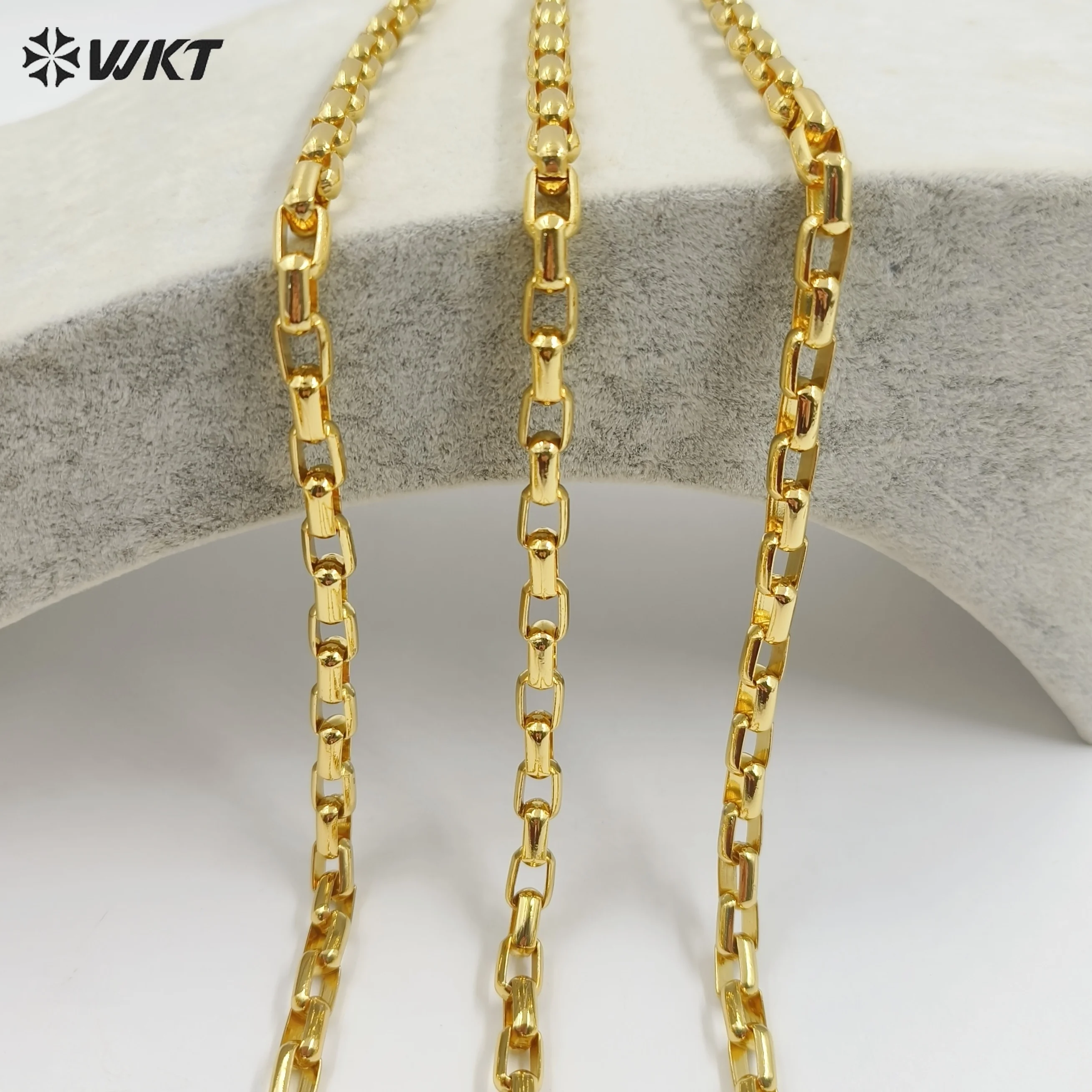 WT-BC225 Wholesale New 18K Gold Plated Yellow Brass Box Chain For Jewelry Design Necklace In 10 Meters
WT-BC225 Wholesale New 18K Gold Plated Yellow Brass Box Chain For Jewelry Design Necklace In 10 Meters